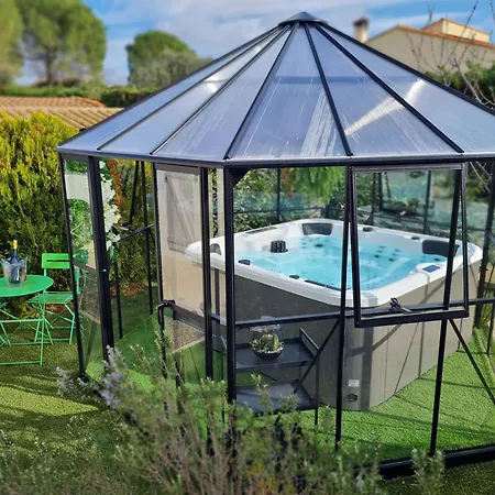 Holiday home De Christine Alignan-du-Vent